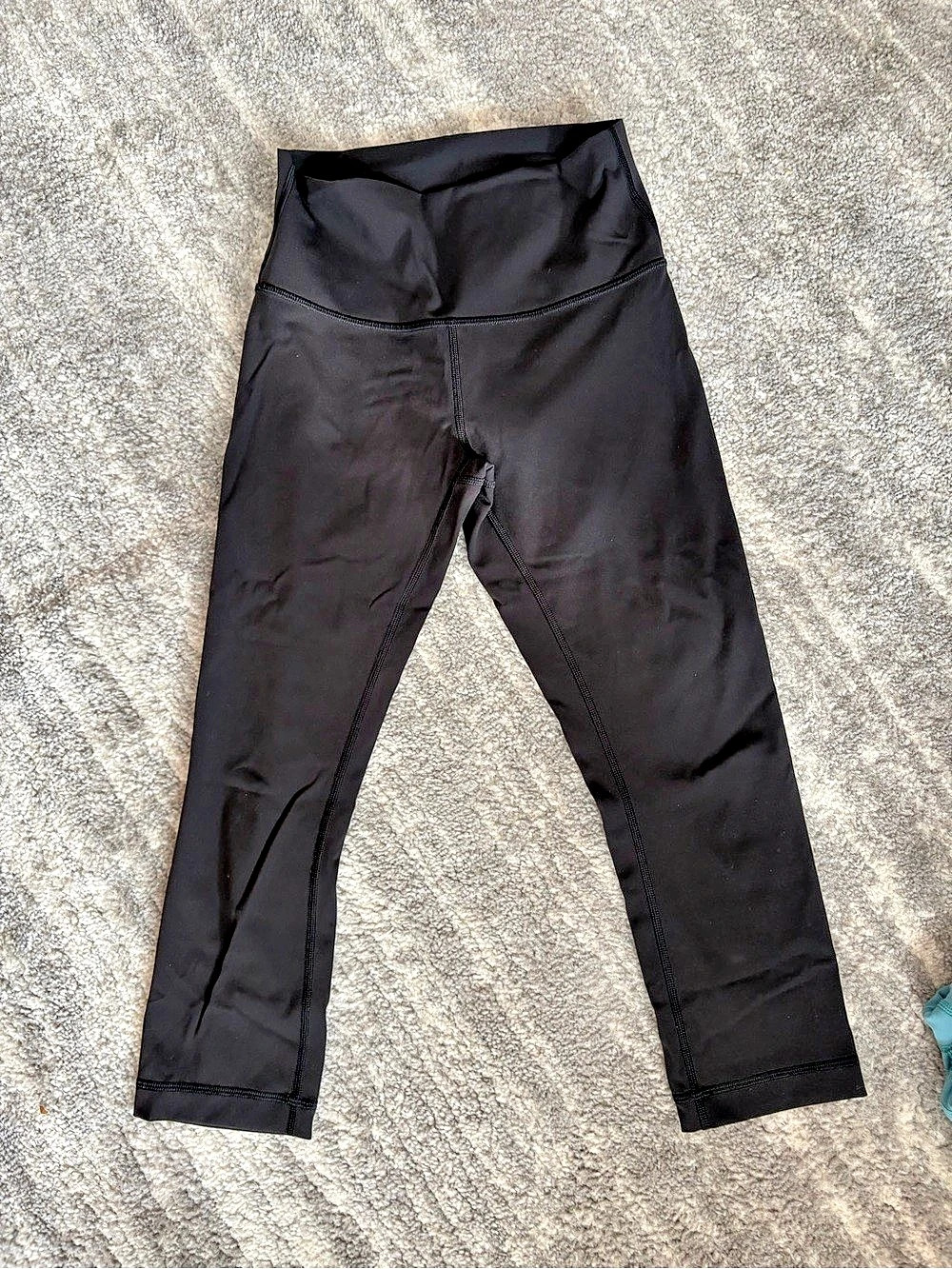 Lululemon Align High-Rise Crop 21" Black Leggings